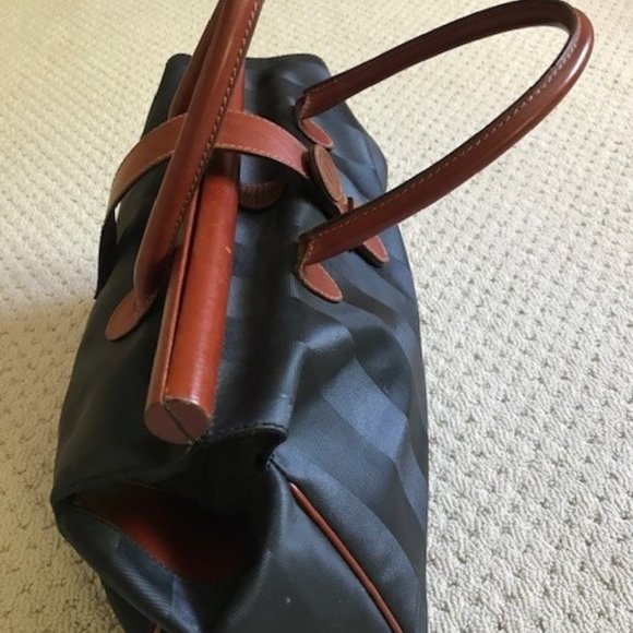 Fendi Bag - Picture 3 of 7